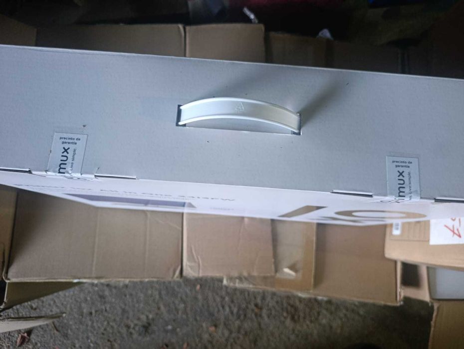 Primux All-in-One 24i3FW – Novo – i3 • 8GB • 256GB SSD • 24″