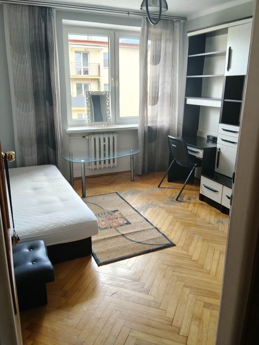 Pokoje jednoosobowe do wynajęcia – Rzeszów, ul. Piłsudskiego 6