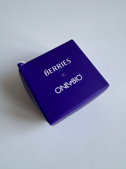 Nausznica Berries
