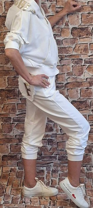 Przepiękny dres o niesamowitym design Marki Paparazzi Fashion