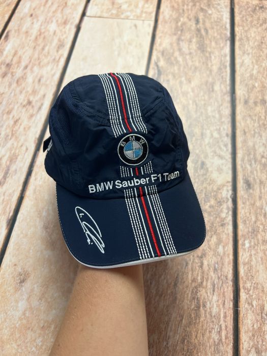 Czapka z daszkiem BMW Formuła 1 z autografem