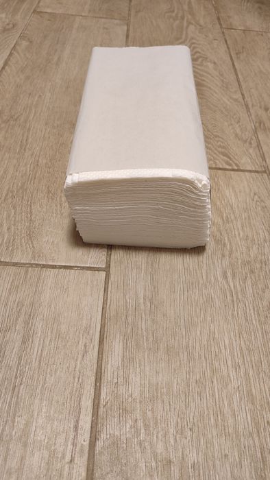 Ręcznik papierowy do podajnika biały , składany Zetki 100% celuloza 2W