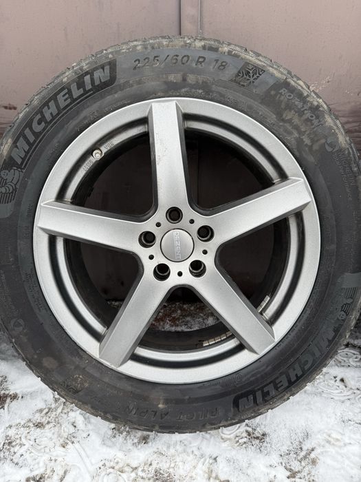 Komplet kół zimowych 5x108 Ford Volvo 225/60/18 Michelin
