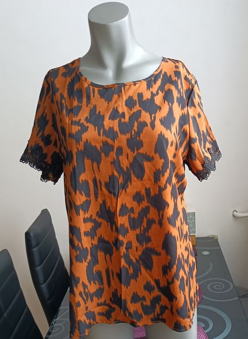 Bluzka damska z krótkim rękawem rozmiar 38 marki Shein