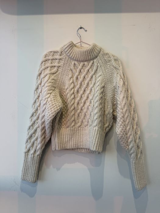 Вязаний теплий укорочений светр  H&M