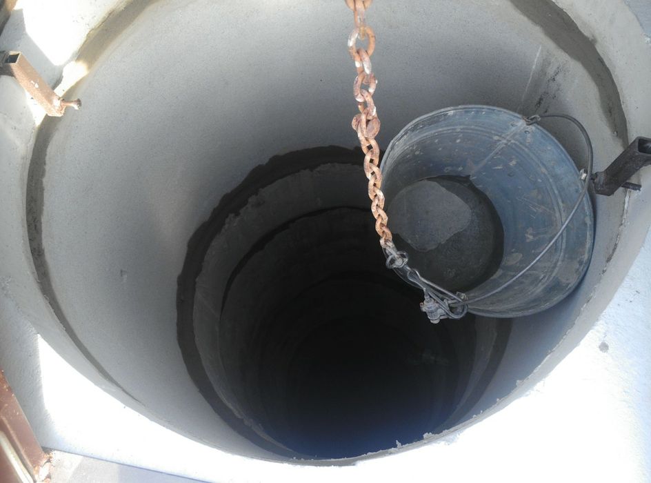 Очистка колодцев,углубление, копка колодца,чистка,докапываем колодцы.