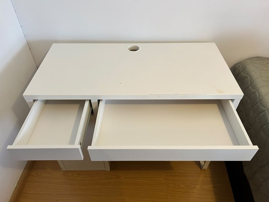 Secretaria branca