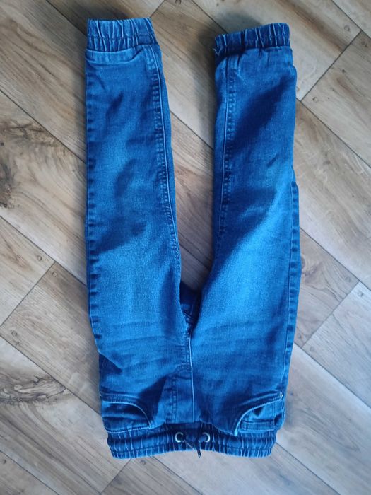 Spodnie 116 jeansowe ocieplane