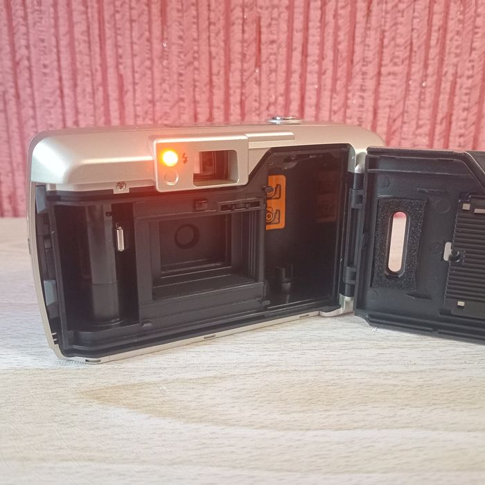 OLYMPUS trip 500