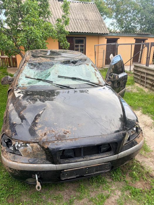 Volvo s60 під розбір