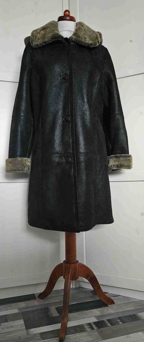 Kożuch polski damski.