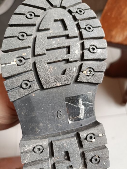 Botas para criança PRIMARK tamanho 6