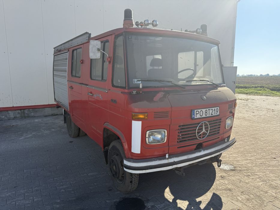 Mercedes 409  okazja swietny stan 20000 km  9 osobowy straż pożarna