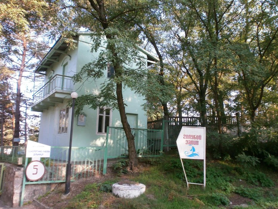 Земельна ділянка в с. Розумівка, під заміський клуб та ін.