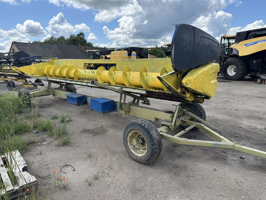 Продається комбайн New Holland CS 6090
