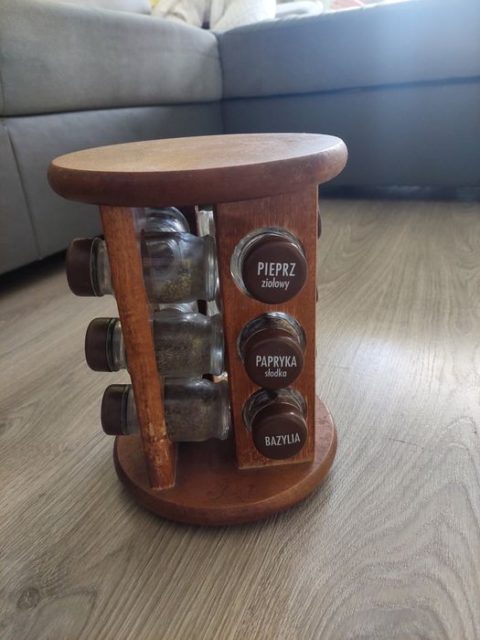 Obrotowy przyprawnik organizer na przyprawy plus pojemniki