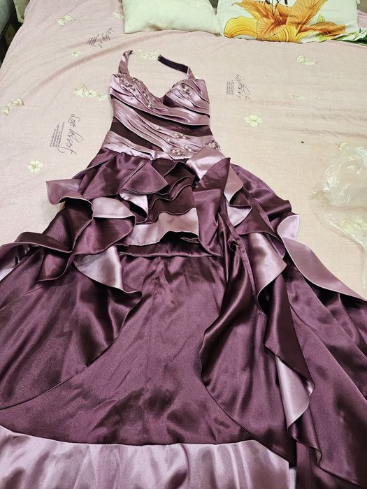 ‼️Продам плаття вечірне з камінням Swarovski