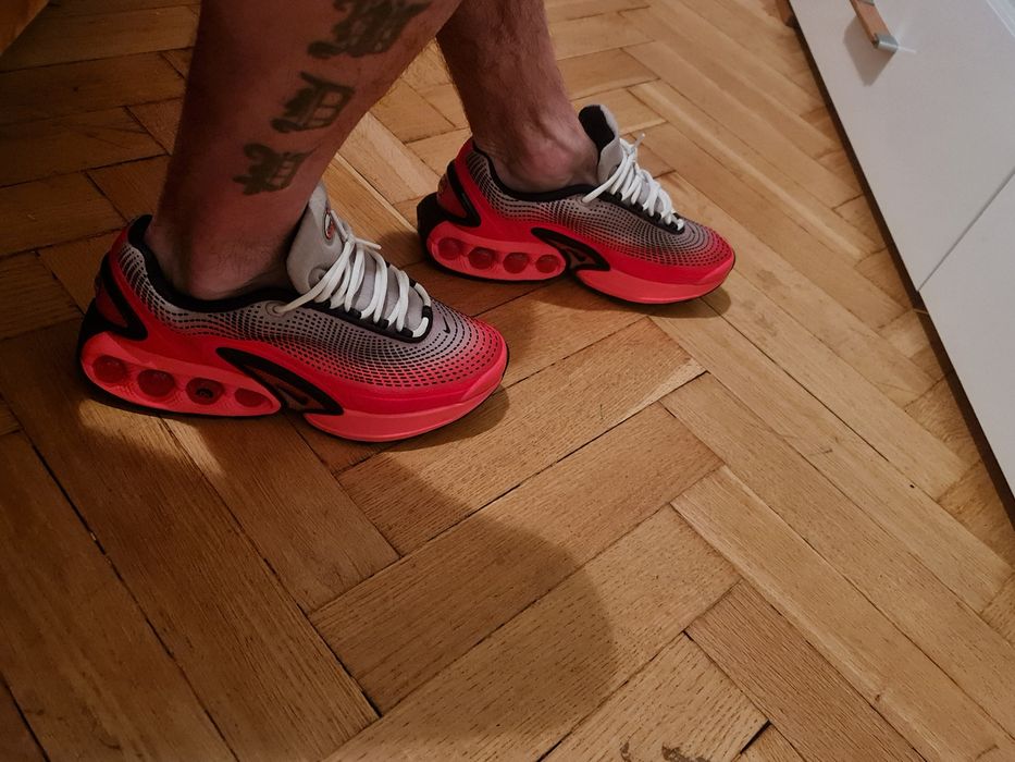 Nike  Air  Max  Dn
