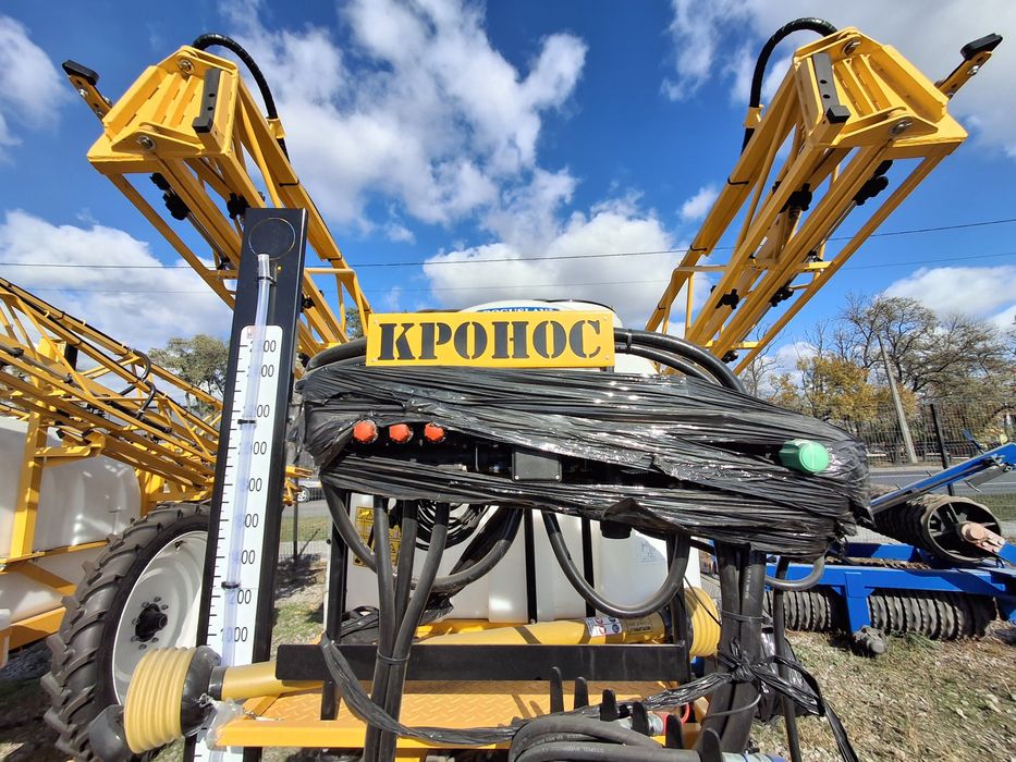 Оприскувач Богуслав Кронос ОПК 2,5 куба 22 метра АСУ, Одісей, Титан