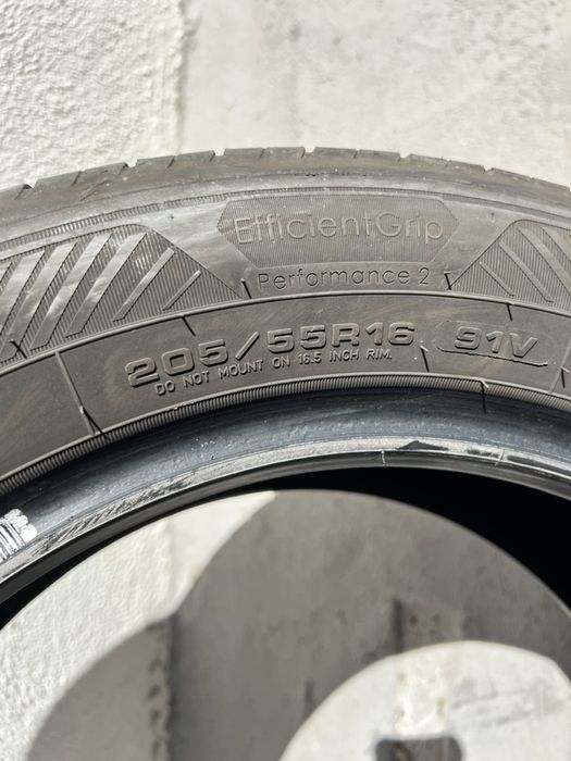 205/55/16 Good Year 2 pneus