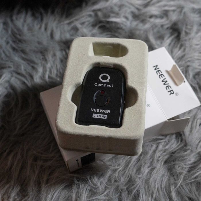 Flash NEEWER Q300 300Ws