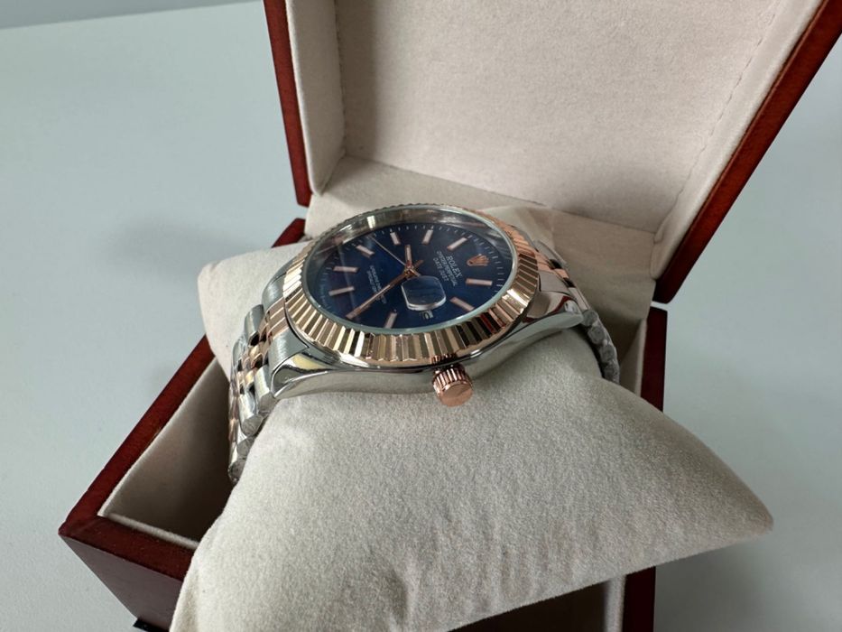 Relógio Rolex Datejust Oyster Perpetual 44mm Prateado Azul Novo