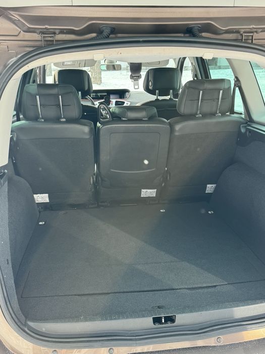 Renault  Grand Scenic