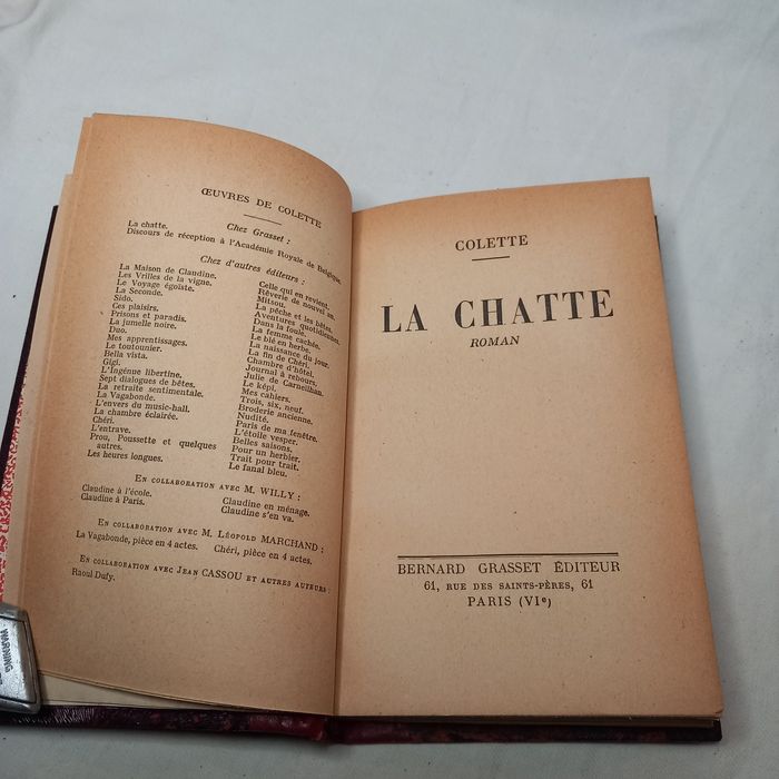 Livro "La Chatte" edição de 1933