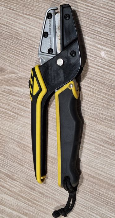 Ferramenta manual de jardinagem / corte Paget Trading Z12535
