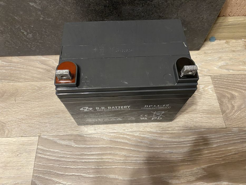 AGM акумулятор 33 ампергодини