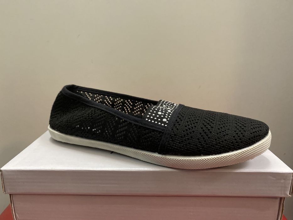 obuwie sportowe damskie