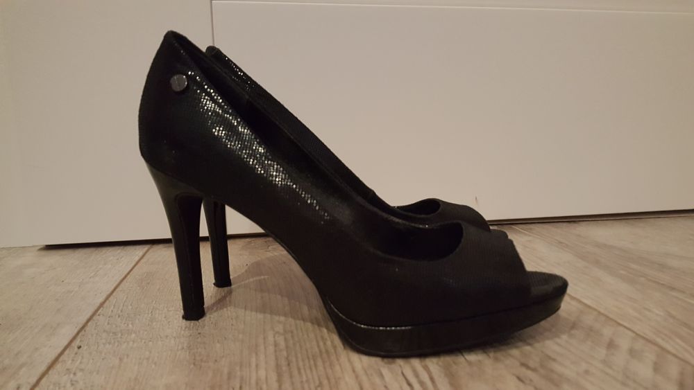 Śliczne buty Calvin Klein rozmiar 36 w bardzo dobrym stanie