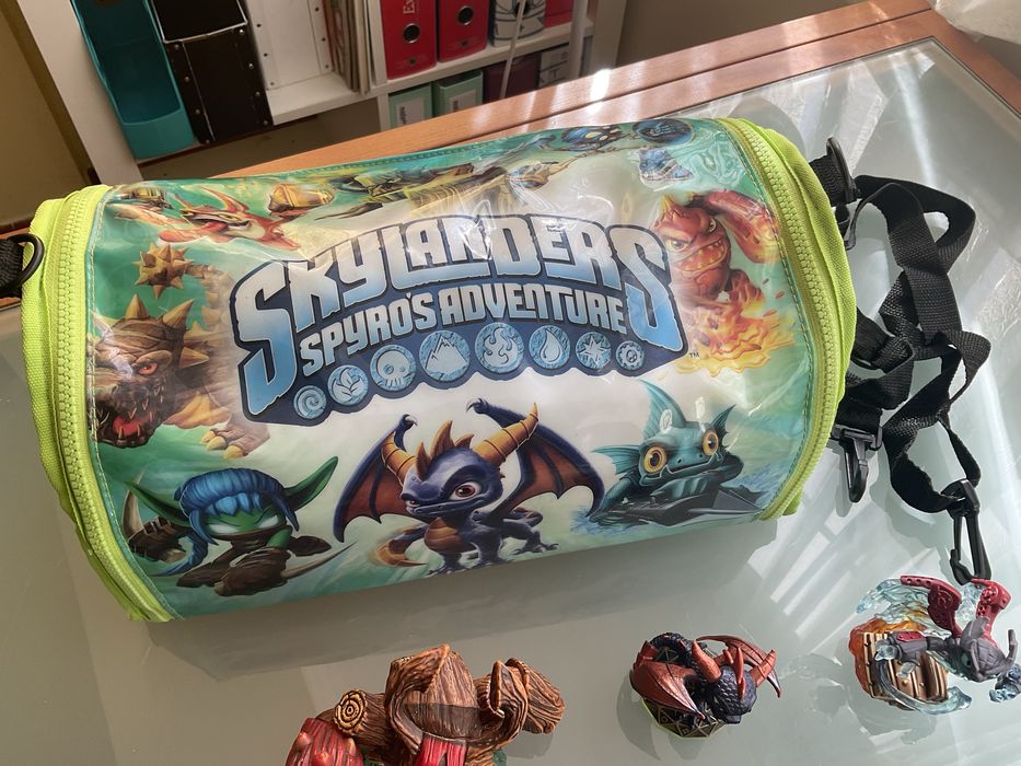 Pack skyalanders saco e bonecos