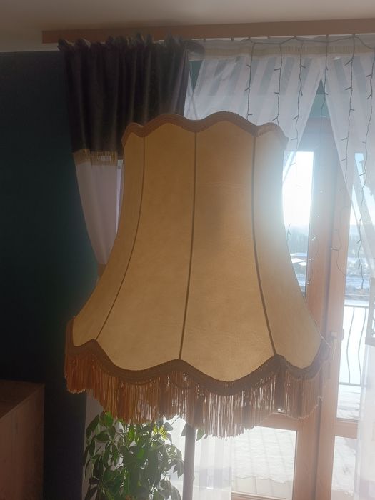 Lampa stojąca mosiężna