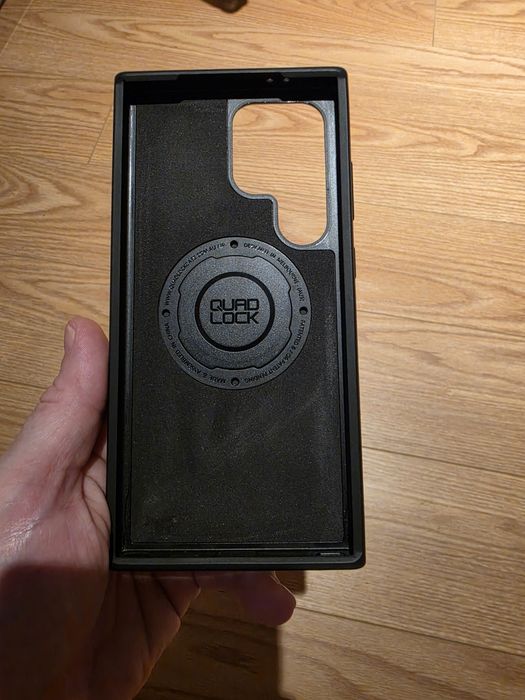 Quadlock Samsung S24 ultra