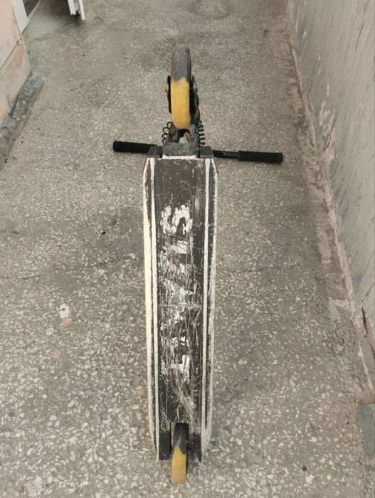 Трюковой самокат Longway Summit 2K19 Pro Scooter (Neochrome