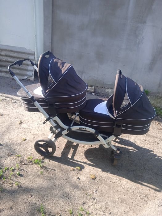Продам дитячу коляску для двійні