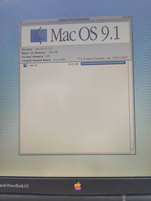 Retro Laptop Apple PowerBook G3