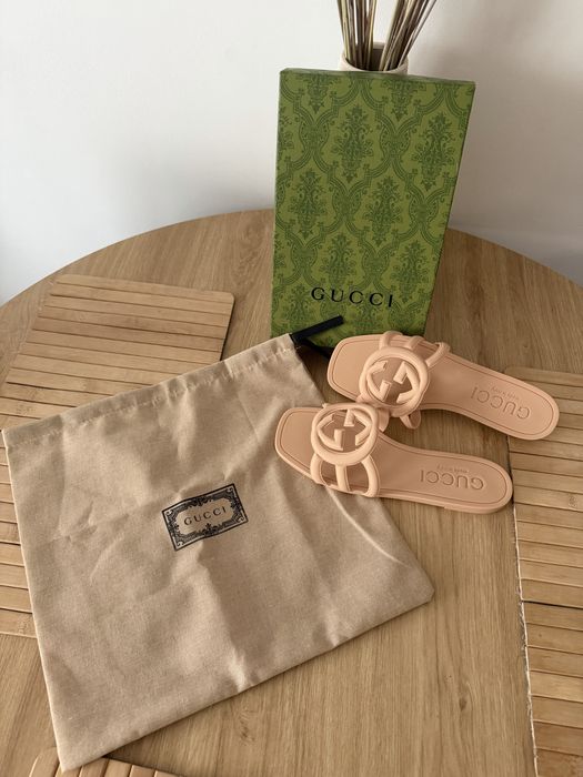 Klapki Gucci Sandały GG Interlocking G