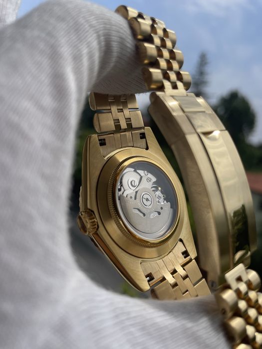 Seiko Mod Datejust Gold