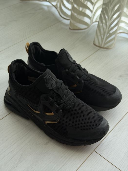 Кросівки 35 р. Next