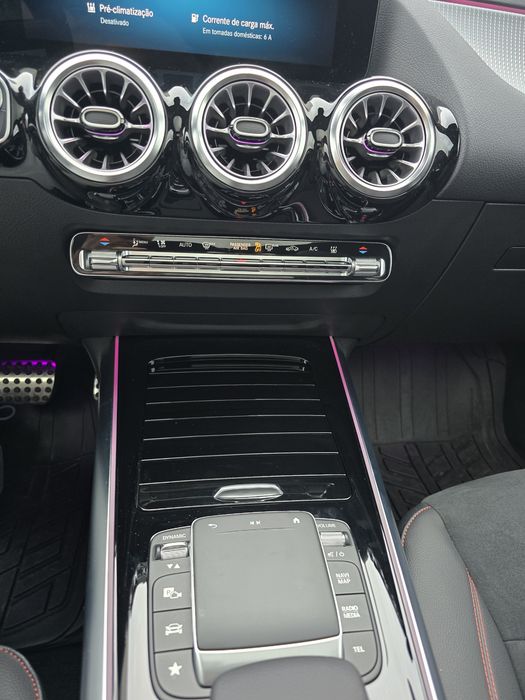 Mercedes Benz EQA 250+ AMG Line premium