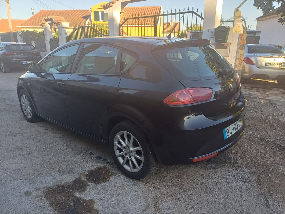SEAT Leon 1.9 TDI Reference — photo 2