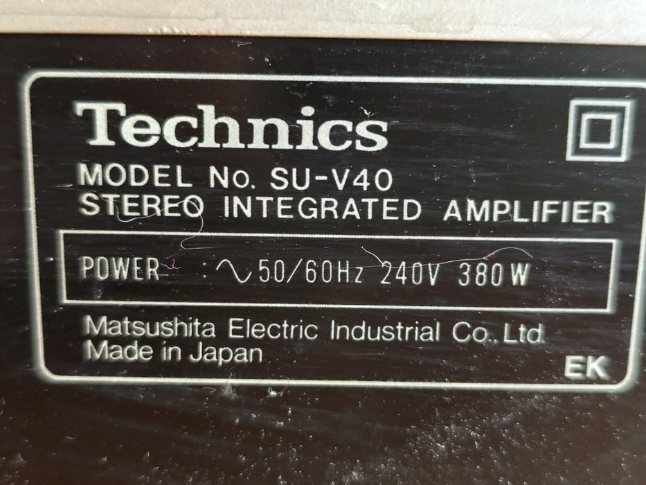 Sistema Hi-Fi completo – Rega Jura + Technics + Sony 400CD