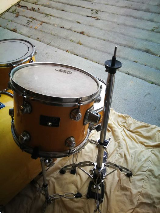 Bateria acústica Adams
