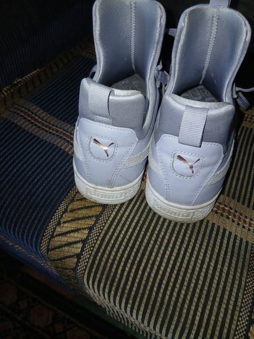 Продам кроссовки Puma