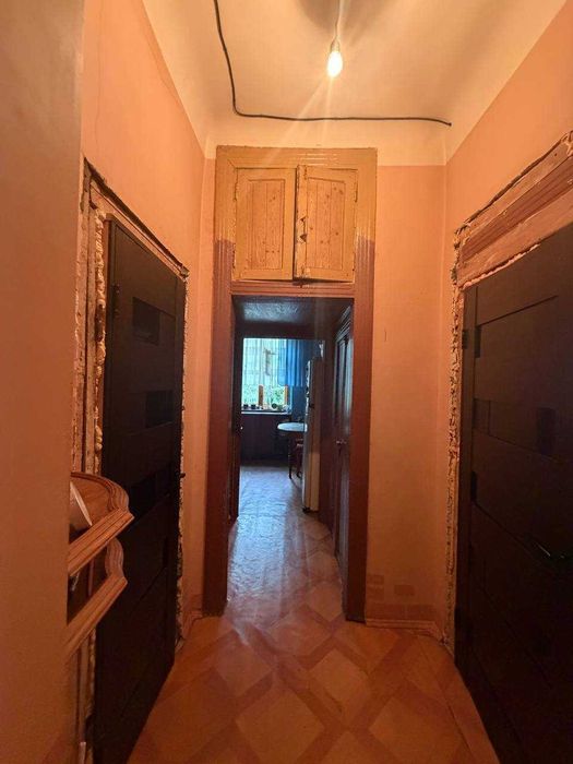 44823 Самий Центр Велика 3к квартира 75м2 ТОП - More