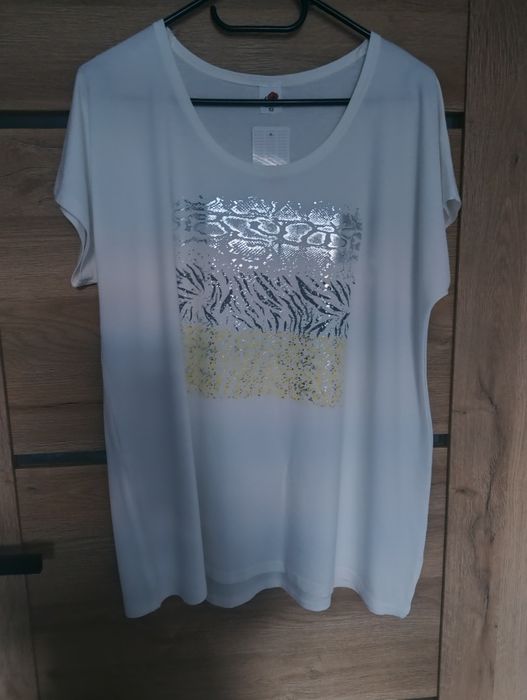 Bluzka z krótkim rękawem nowa rozmiar L/ XL