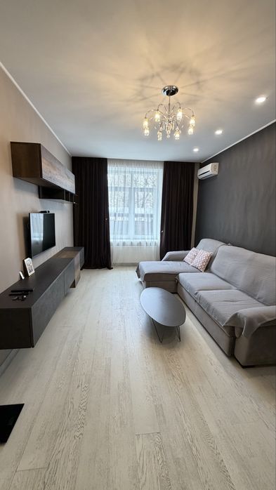 ‼️Шикарна квартира в новобудові з парко місцем і скважиною