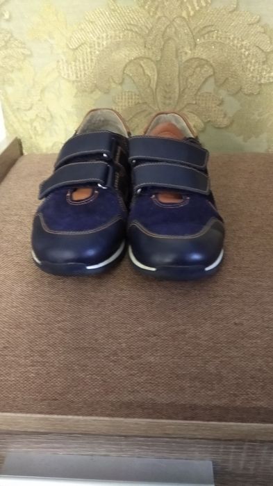 Туфлі-кросівки шкіряні